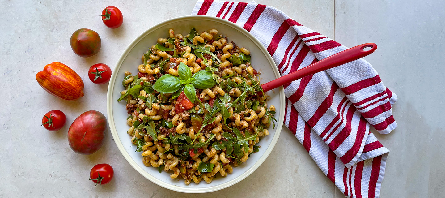 Salade de pâtes aux deux tomates